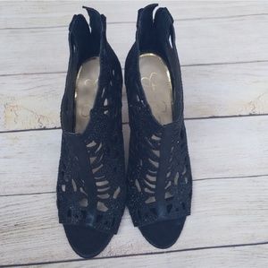 Jessica Simpson Shoes - Gifted! Jessica Simpson Peep Toe Zip Up Heels Jessica Simpson Shoes - Gifted! Jessica Simpson Peep Toe Zip Up Heels